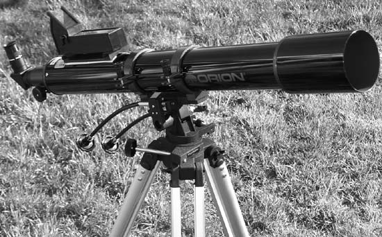A typical refractor: our Orion 90mm f/11.1 âlong-tubeâ on an alt-az mount
