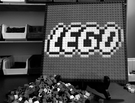 Of course, if you haven’t noticed already, it’s worth pointing out that the LEGO name itself makes for a great mosaic subject.