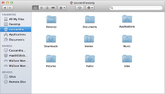 The Finder window lets you switch to a different folder or drive and view its contents.